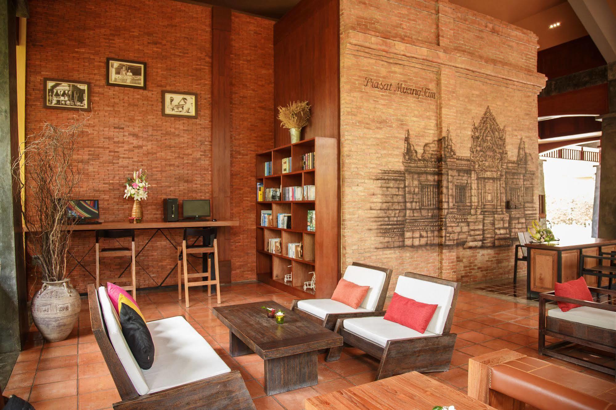 Hotel De L'Amour Sha Plus Prakhon Chai Экстерьер фото